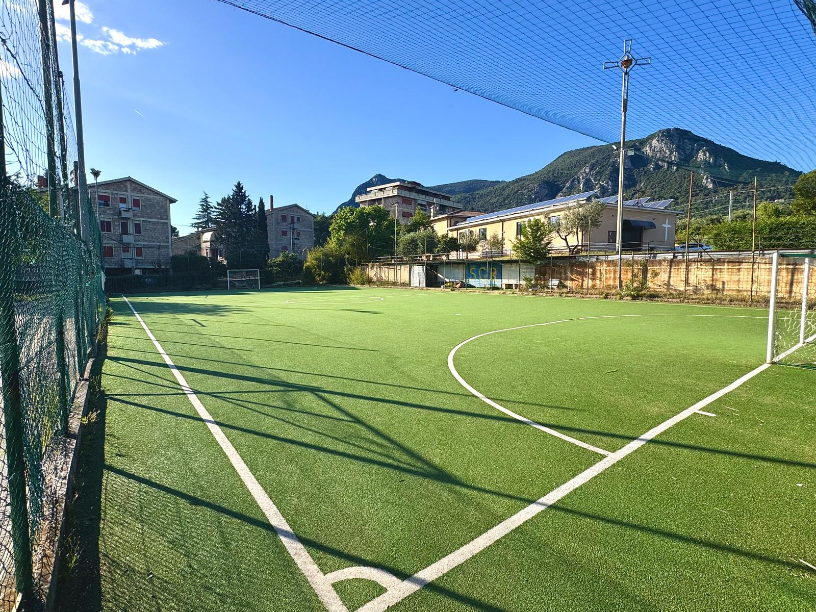 Cortile all'aperto per giochi